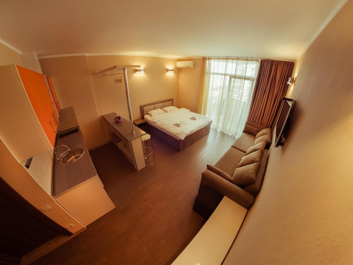 Apart Hotel Orbi Batumi Exterior photo